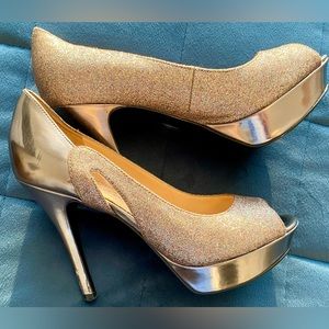 Marc Fisher glitter platform peep toe pumps (7.5)